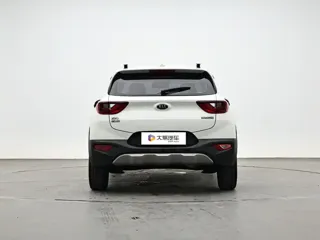 Kia Stonic 2020 купить из Китая, цена 1 287 000 ₽ — Suifenhe Auto