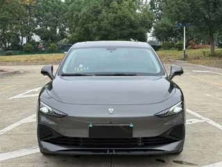 Roewe D7 2024 купить из Китая, цена 2 587 000 ₽ — Suifenhe Auto