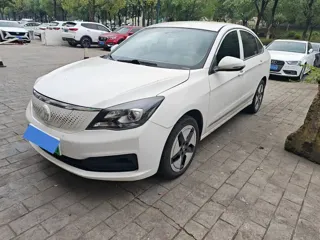 Dongfeng Aeolus E70 2022 купить из Китая, цена 1 057 000 ₽ — Suifenhe Auto