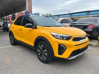 Kia Stonic 2023 купить из Китая, цена 1 275 000 ₽ — Suifenhe Auto