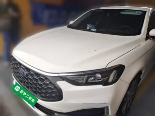 Ford Escort 2022 купить из Китая, цена 1 152 000 ₽ — Suifenhe Auto