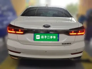 Ford Escort 2022 купить из Китая, цена 1 152 000 ₽ — Suifenhe Auto