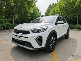 Kia Stonic 2019 купить из Китая, цена 1 170 000 ₽ — Suifenhe Auto