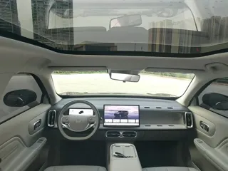 Leapmotor B10 2025 купить из Китая, цена 2 776 000 ₽ — Suifenhe Auto