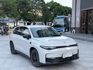 Leapmotor C10 2025 купить из Китая, цена 3 442 000 ₽ — Suifenhe Auto