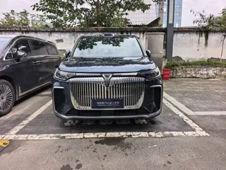 Voyah Dreamer 2025 купить из Китая, цена 6 762 000 ₽ — Suifenhe Auto