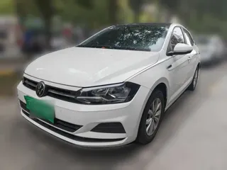Volkswagen Polo 2021 купить из Китая, цена 1 414 000 ₽ — Suifenhe Auto