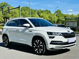 Skoda Karoq 2023 купить из Китая, цена 2 055 000 ₽ — Suifenhe Auto