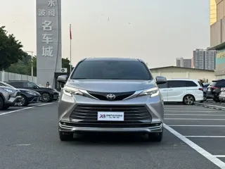 Toyota SIENNA 2025 купить из Китая, цена 7 851 000 ₽ — Suifenhe Auto