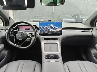 Shangjie H5 2025 купить из Китая, цена 3 800 000 ₽ — Suifenhe Auto