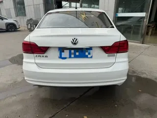 Volkswagen Santana 2023 купить из Китая, цена 1 075 000 ₽ — Suifenhe Auto