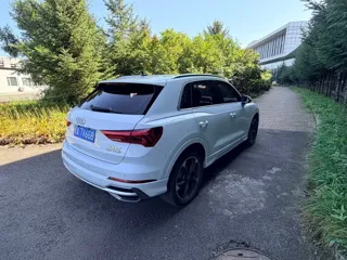 Audi Q3 2022 купить из Китая, цена 2 368 000 ₽ — Suifenhe Auto