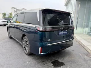Voyah Dreamer 2025 купить из Китая, цена 8 717 000 ₽ — Suifenhe Auto