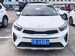 Kia Stonic 2021 купить из Китая, цена 1 248 000 ₽ — Suifenhe Auto