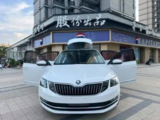 Skoda Octavia 2019 купить из Китая, цена 1 244 000 ₽ — Suifenhe Auto