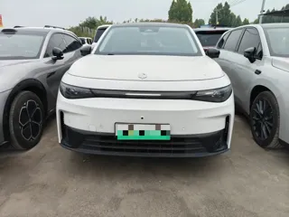 Leapmotor C10 2025 купить из Китая, цена 3 995 000 ₽ — Suifenhe Auto