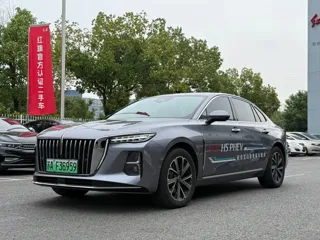 Hongqi H5 PHEV 2025 купить из Китая, цена 3 400 000 ₽ — Suifenhe Auto