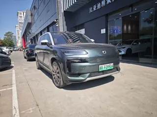 Denza N9 2026 купить из Китая, цена 9 312 000 ₽ — Suifenhe Auto