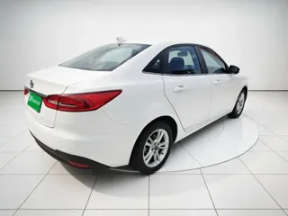 Ford Escort 2019 купить из Китая, цена 1 149 000 ₽ — Suifenhe Auto