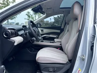 BYD Yuan 2023 купить из Китая, цена 3 087 000 ₽ — Suifenhe Auto