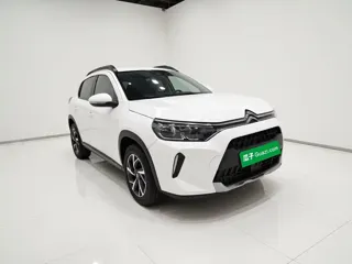 Citroen C3-XR 2023 купить из Китая, цена 1 032 000 ₽ — Suifenhe Auto