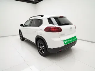 Citroen C3-XR 2023 купить из Китая, цена 1 032 000 ₽ — Suifenhe Auto