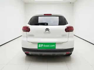 Citroen C3-XR 2023 купить из Китая, цена 1 032 000 ₽ — Suifenhe Auto