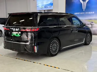 Voyah Dreamer 2025 купить из Китая, цена 8 808 000 ₽ — Suifenhe Auto