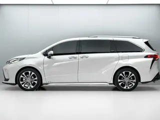 Toyota Granvia 2024 купить из Китая, цена 8 072 000 ₽ — Suifenhe Auto