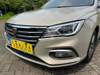 Roewe i5 2019 купить из Китая, цена 985 000 ₽ — Suifenhe Auto