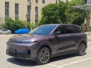 Leapmotor B10 2025 купить из Китая, цена 2 623 000 ₽ — Suifenhe Auto