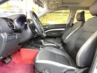 Kia Stonic 2022 купить из Китая, цена 1 444 000 ₽ — Suifenhe Auto