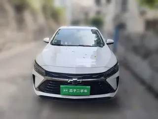 Chevrolet Monza 2024 купить из Китая, цена 1 520 000 ₽ — Suifenhe Auto