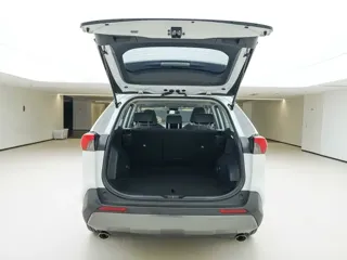 Toyota RAV4 2024 купить из Китая, цена 3 796 000 ₽ — Suifenhe Auto