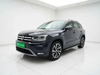 Volkswagen Tharu 2020 купить из Китая, цена 1 521 000 ₽ — Suifenhe Auto