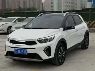 Kia Stonic 2024 купить из Китая, цена 1 486 000 ₽ — Suifenhe Auto