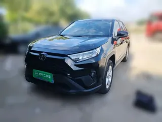 Toyota RAV4 2025 купить из Китая, цена 3 393 000 ₽ — Suifenhe Auto