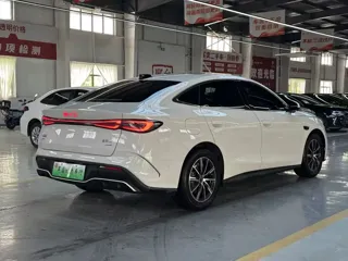 BYD Seal 06 2025 купить из Китая, цена 2 800 000 ₽ — Suifenhe Auto