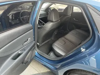 Hyundai Elantra 2022 купить из Китая, цена 1 517 000 ₽ — Suifenhe Auto