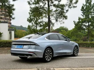 Lincoln Z 2024 купить из Китая, цена 3 926 000 ₽ — Suifenhe Auto
