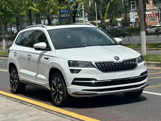 Skoda Karoq 2023 купить из Китая, цена 2 459 000 ₽ — Suifenhe Auto