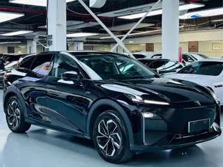Deepal S07 2025 купить из Китая, цена 4 076 000 ₽ — Suifenhe Auto