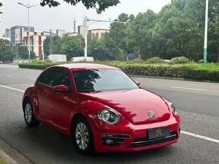 Volkswagen Beetle 2018 купить из Китая, цена 1 456 000 ₽ — Suifenhe Auto