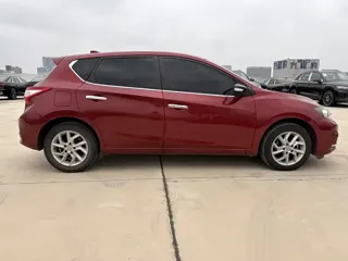 Nissan Tiida 2021 купить из Китая, цена 1 453 000 ₽ — Suifenhe Auto