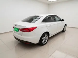 Ford Escort 2020 купить из Китая, цена 1 185 000 ₽ — Suifenhe Auto