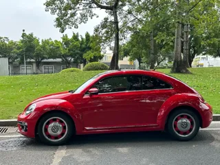 Volkswagen Beetle 2018 купить из Китая, цена 1 716 000 ₽ — Suifenhe Auto