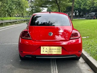 Volkswagen Beetle 2018 купить из Китая, цена 1 716 000 ₽ — Suifenhe Auto