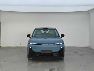 Leapmotor B10 2025 купить из Китая, цена 3 115 000 ₽ — Suifenhe Auto