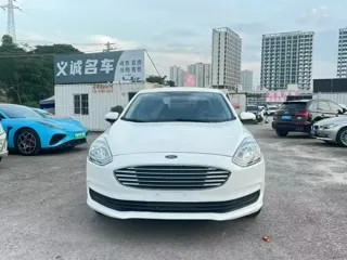 Ford Escort 2019 купить из Китая, цена 1 024 000 ₽ — Suifenhe Auto