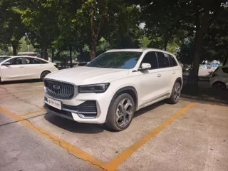 Geely Xingyue L 2025 купить из Китая, цена 3 065 000 ₽ — Suifenhe Auto